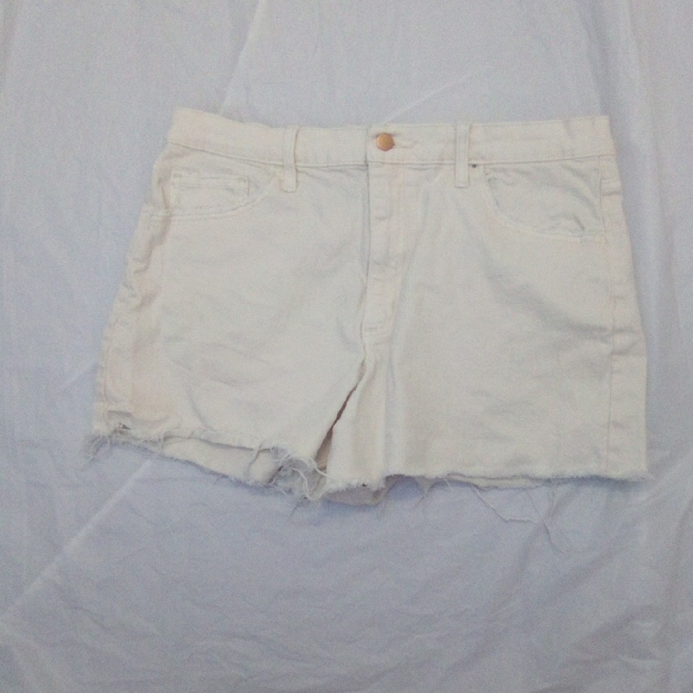 UNIVERSAL THREAD HIGHEST RISE Women's White Denim Shorts  SIZE 14  WAIST 36"